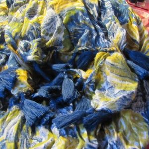 Tasseled Vivante signed 100% Viscose Scarf